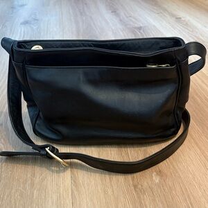 NWOT Stone Mountain Leather Shoulder Bag Purse